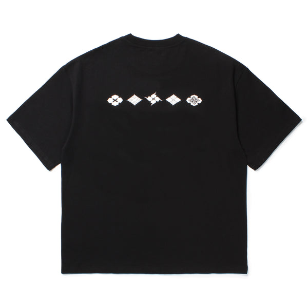 GAKKIN x BUDSPOOL 花罰家紋 S/S TEE BLACK – GXX