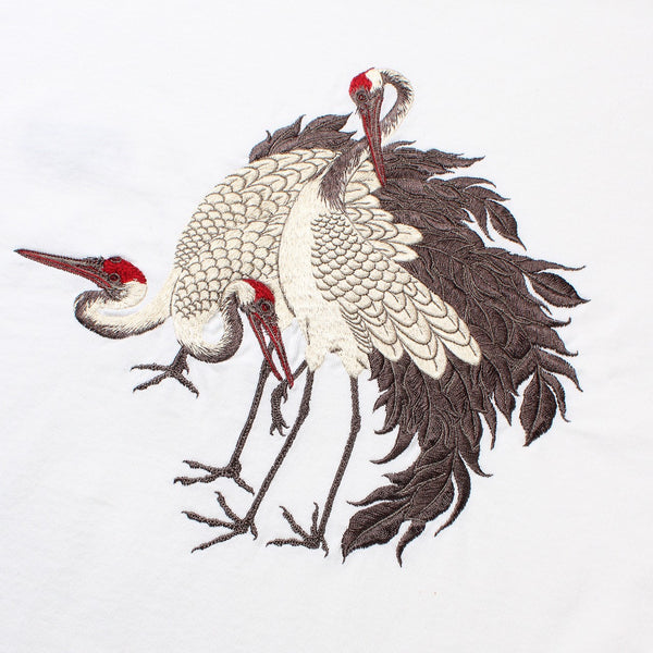 赤目鶴 EMBROIDERY L/S TEE WHITE – GXX