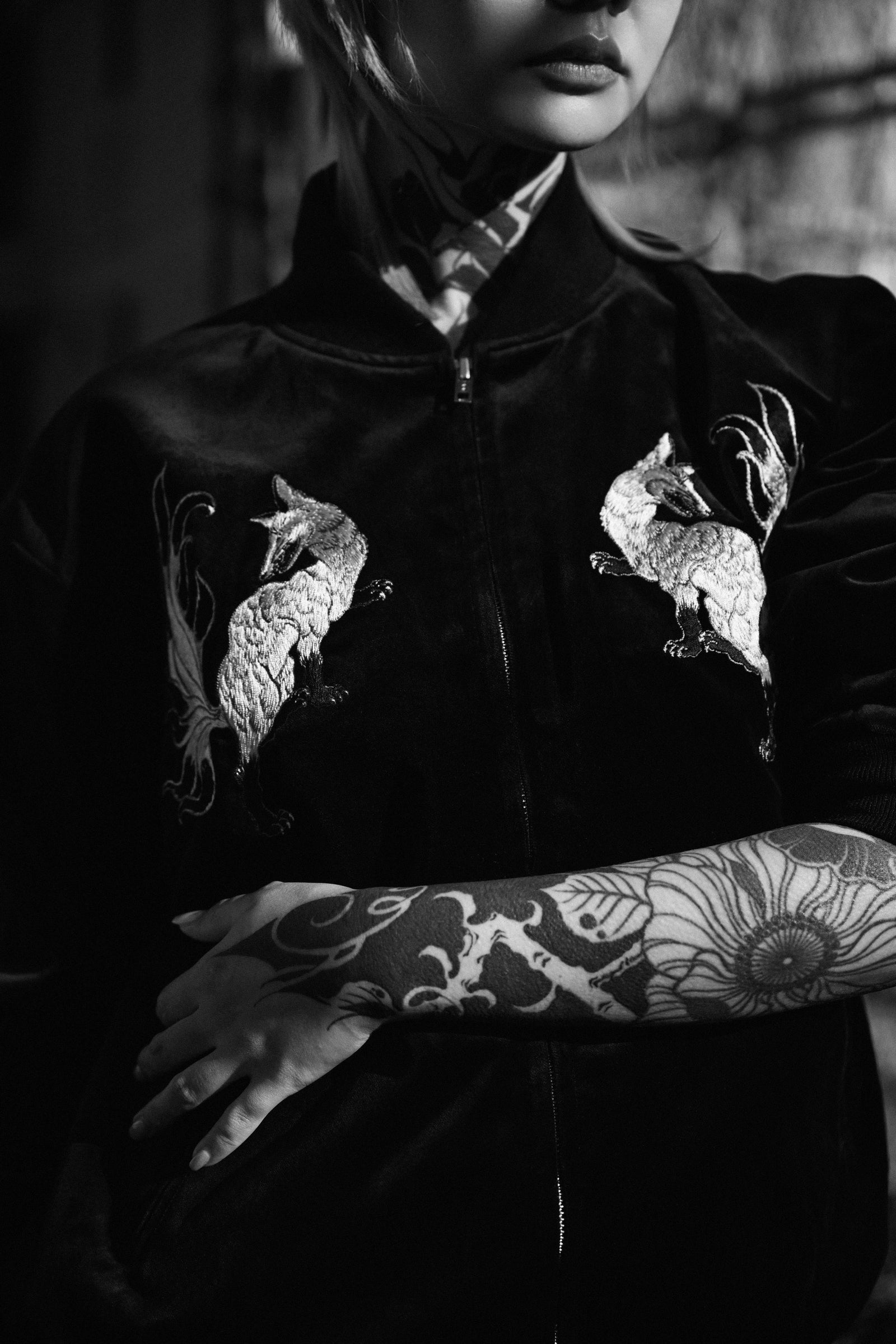 GAKKIN × BUDSPOOL 白墨狐 SOUVENIR JACKET GAKKIN × BUDSPOOL 白墨狐 VELVETEEN SOUVENIR JACKET – GXX