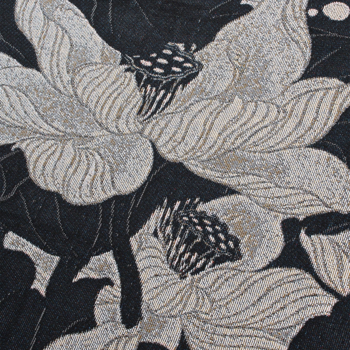 GAKKIN × BUDSPOOL 浮蓮華 JACQUARD RUG ラグ 浮蓮華 JACQUARD RUG – GXX