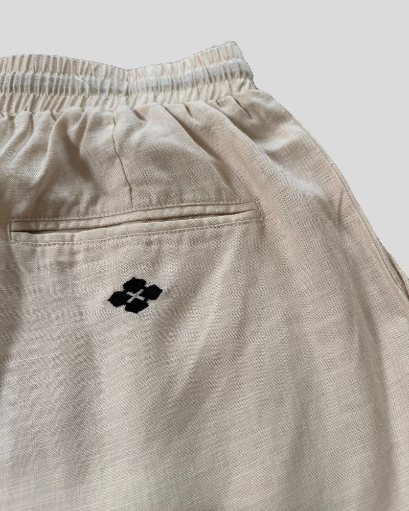 雷鳴 LIGHTNING EMBROIDERY SHORTS WHITE – GXX