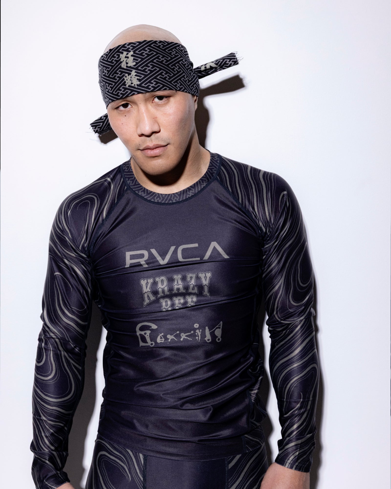 KRAZY BEE×GAKKIN× manto山本kid着用ラッシュガード RVCA x KRAZY BEE x GAKKIN復刻版RASHGUARD – GXX