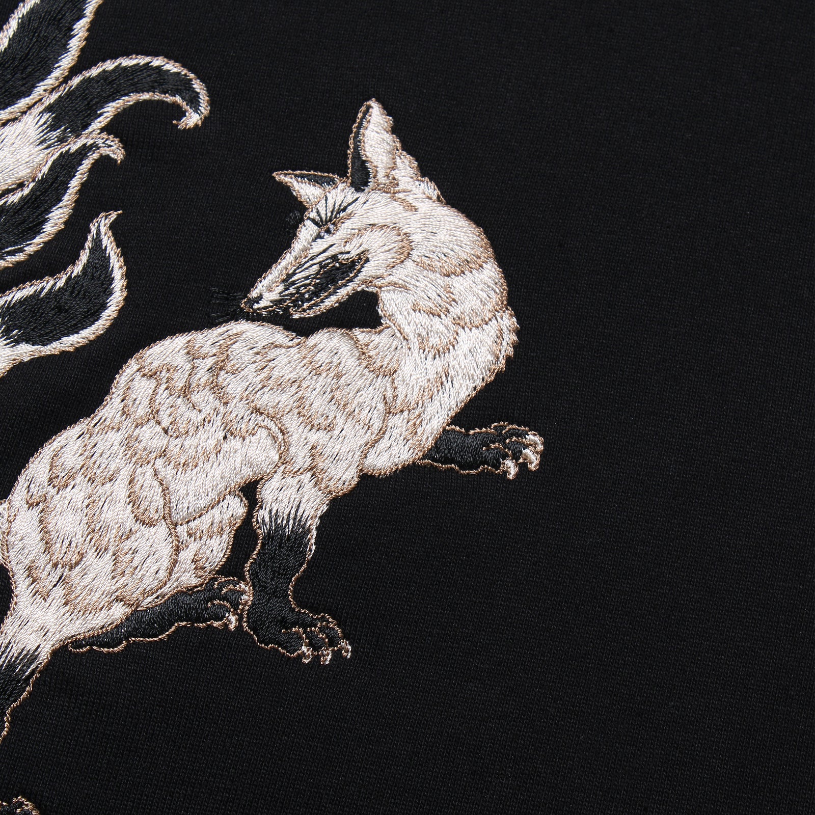 GAKKIN × BUDSPOOL 白墨狐 HOODED SWEAT SHIRT – GXX