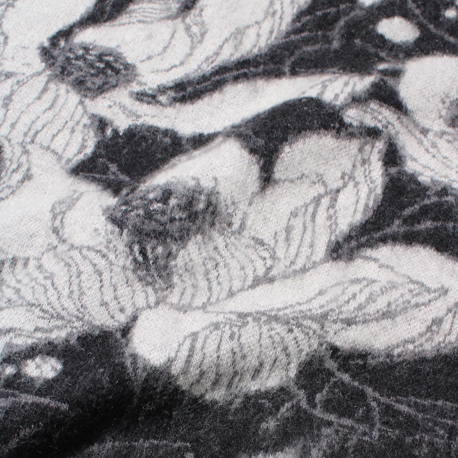 浮蓮華 JACQUARD MOHAIR KNIT CARDIGAN – GXX