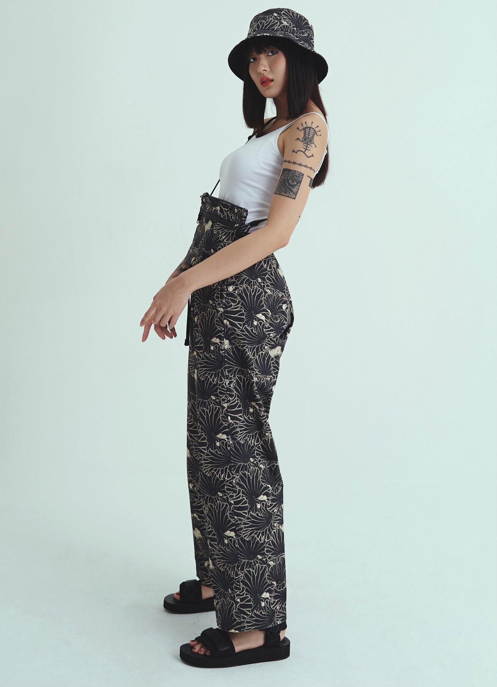 LOCO MOSQUITO x GAKKIN LOTUS TROUSERS – GXX