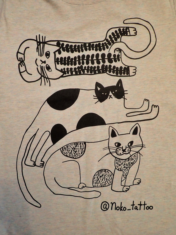 3匹の猫  Ladies size T-shirts